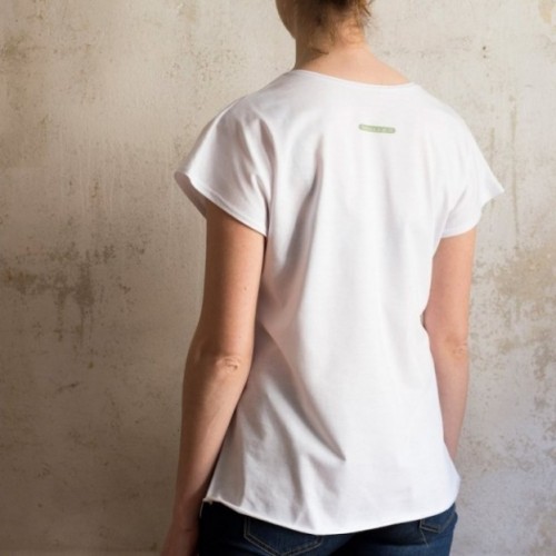 T-shirt donna "decidi tu, per me va bene tutto" 100% cotone color bianco